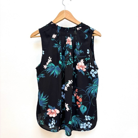 Banana Republic Sleeveless Pleated Neck Blouse Tropical Dark Floral Black Large - Picture 5 of 10